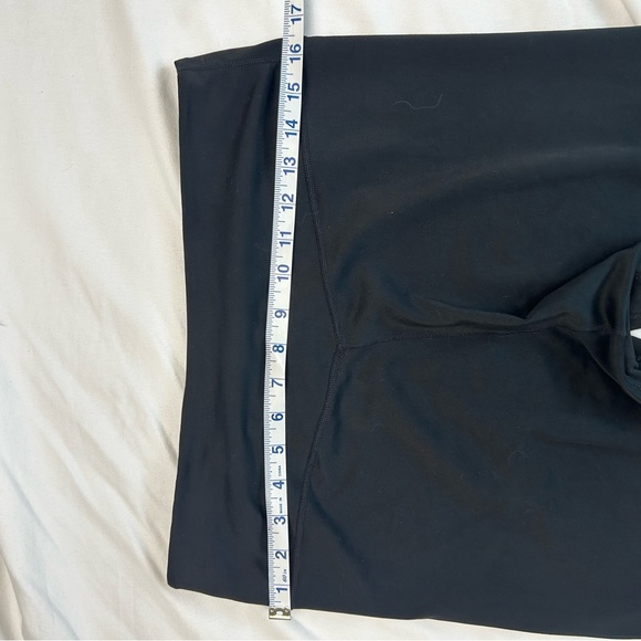 Nike Dri-FIT Black Leggings - Picture 8 of 8